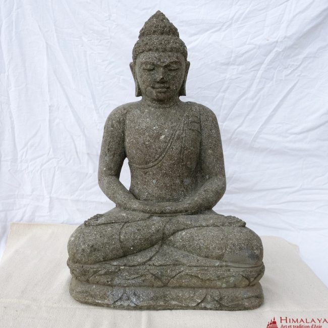 statue Bouddha en basanite