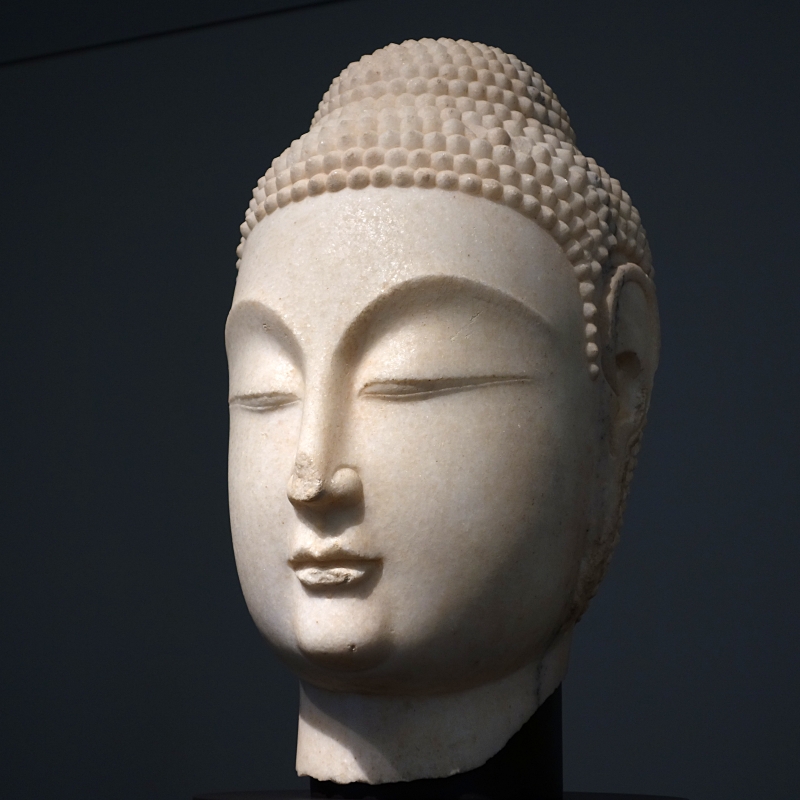 Bouddha du Japon Musée du Louvre Abu Dhabi