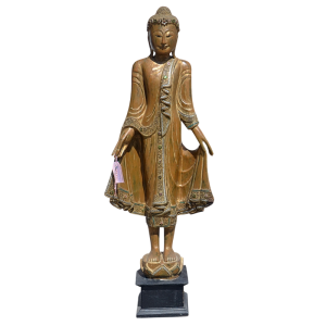 Bouddha debout en bois sculpté de Thaïlande.